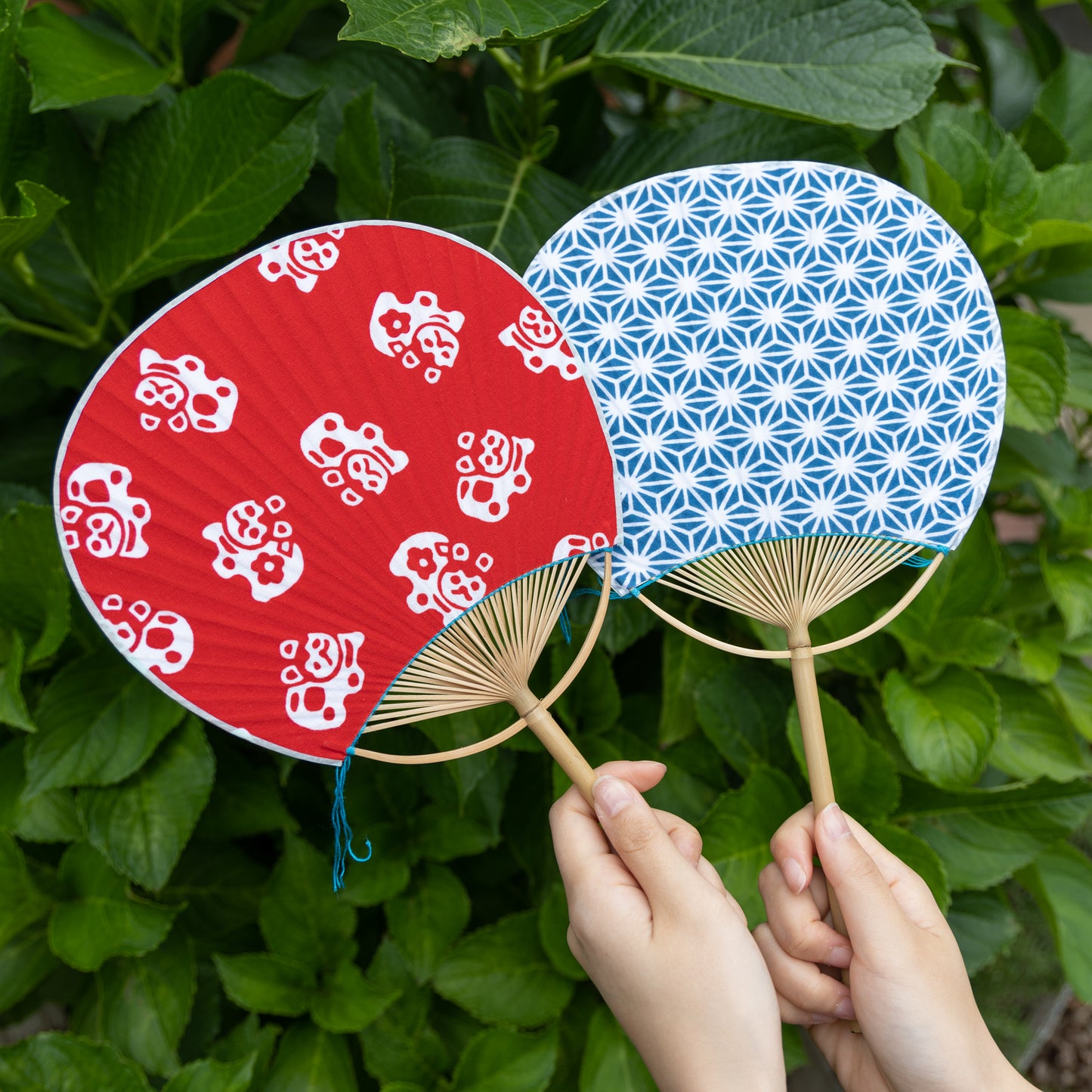 布うちわ 犬張子