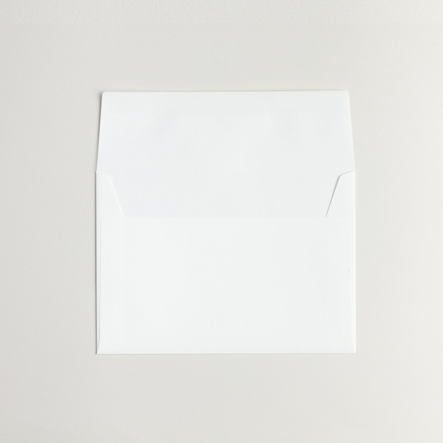 デザイン封筒 洋2 アラベール ウルトラホワイト