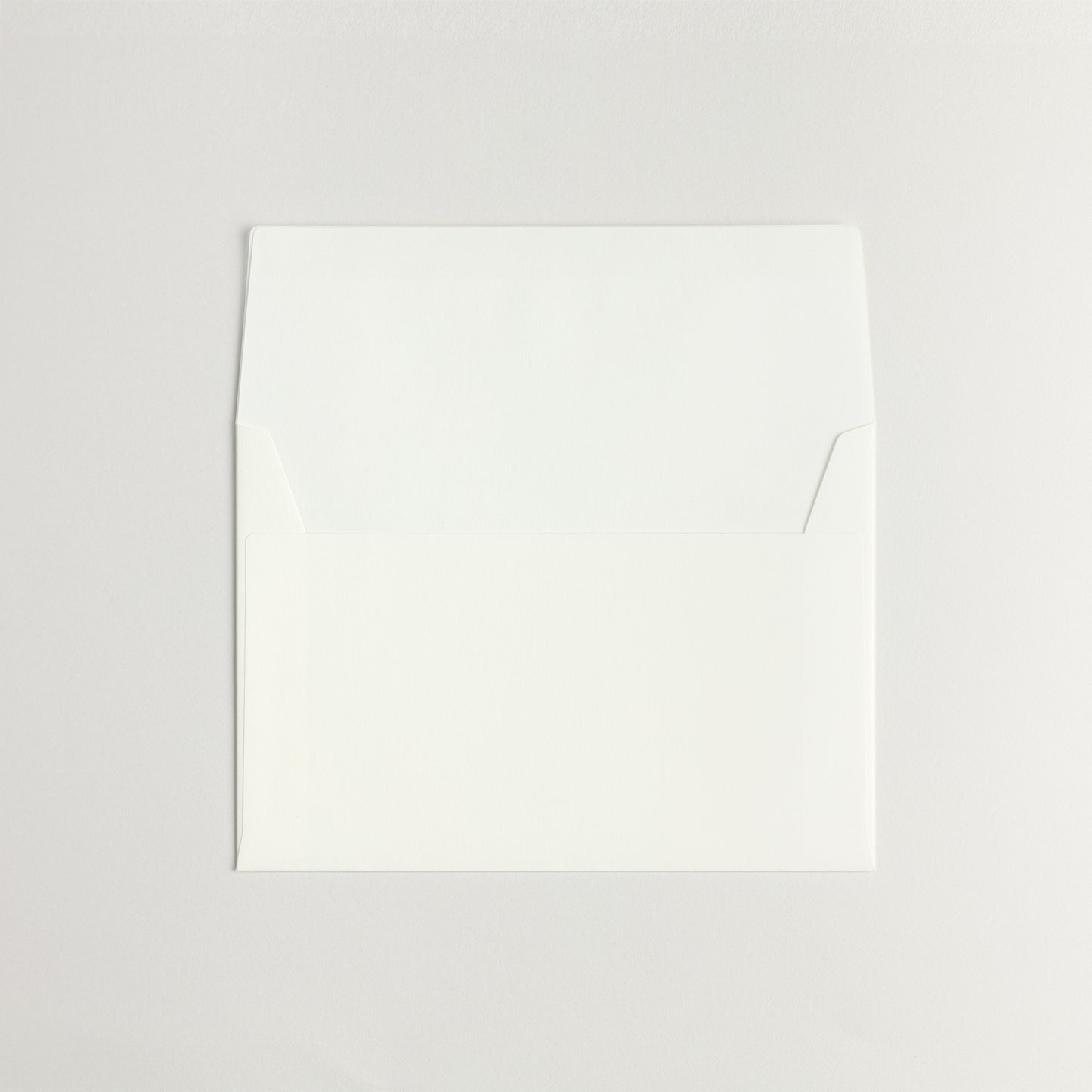 デザイン封筒 洋2 サーラコットン ソフトホワイト-R